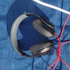 Beats studio Wireless Headphones